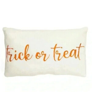 NEW TRICK OR TREAT - Beautiful Super Soft SHERPA Accent Pillow